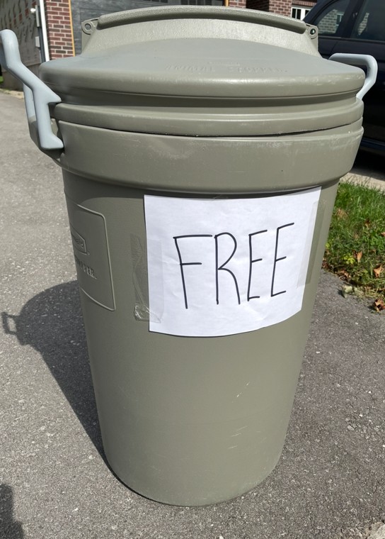 Garbage bin labelled as "FREE"