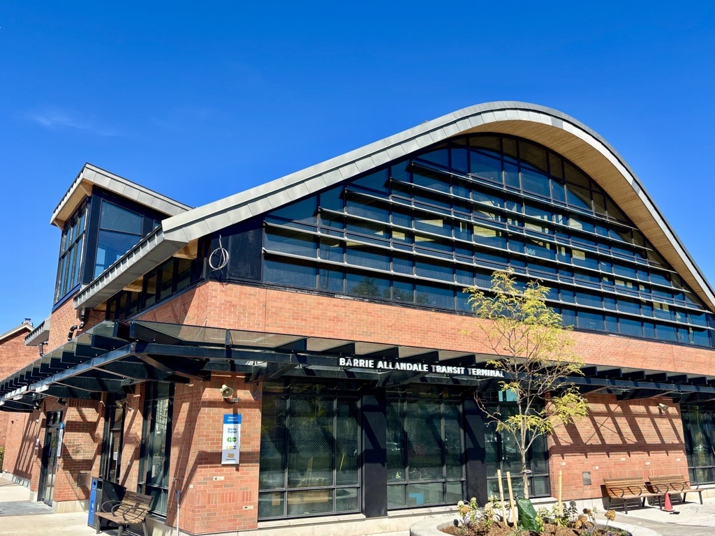 Barrie Allandale Transit Terminal