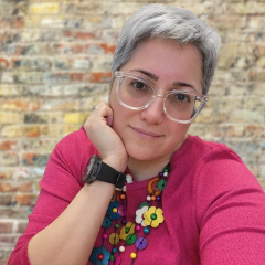 Headshot of smiling person